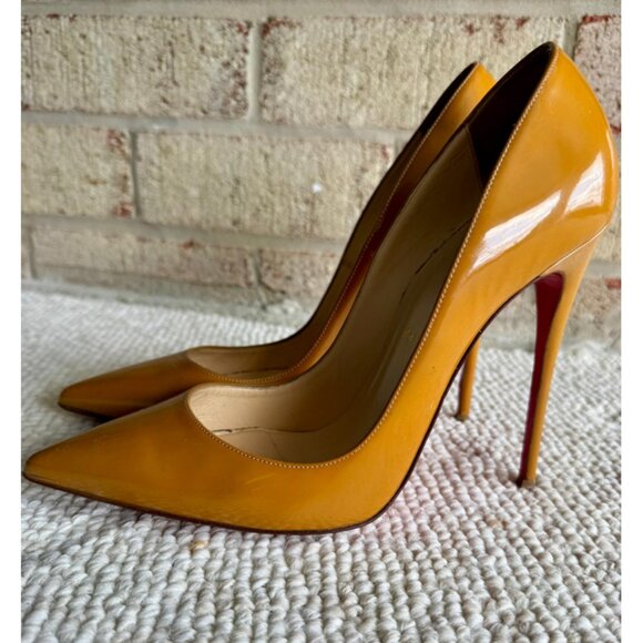 Christian Louboutin Kate - Blush (Dust bag Included) - 8.5 US size - Picture 1 of 6